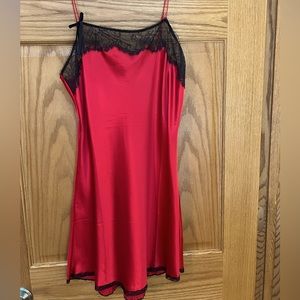 Victoria’s Secret Red/Black Lingerie Slip Size Medium